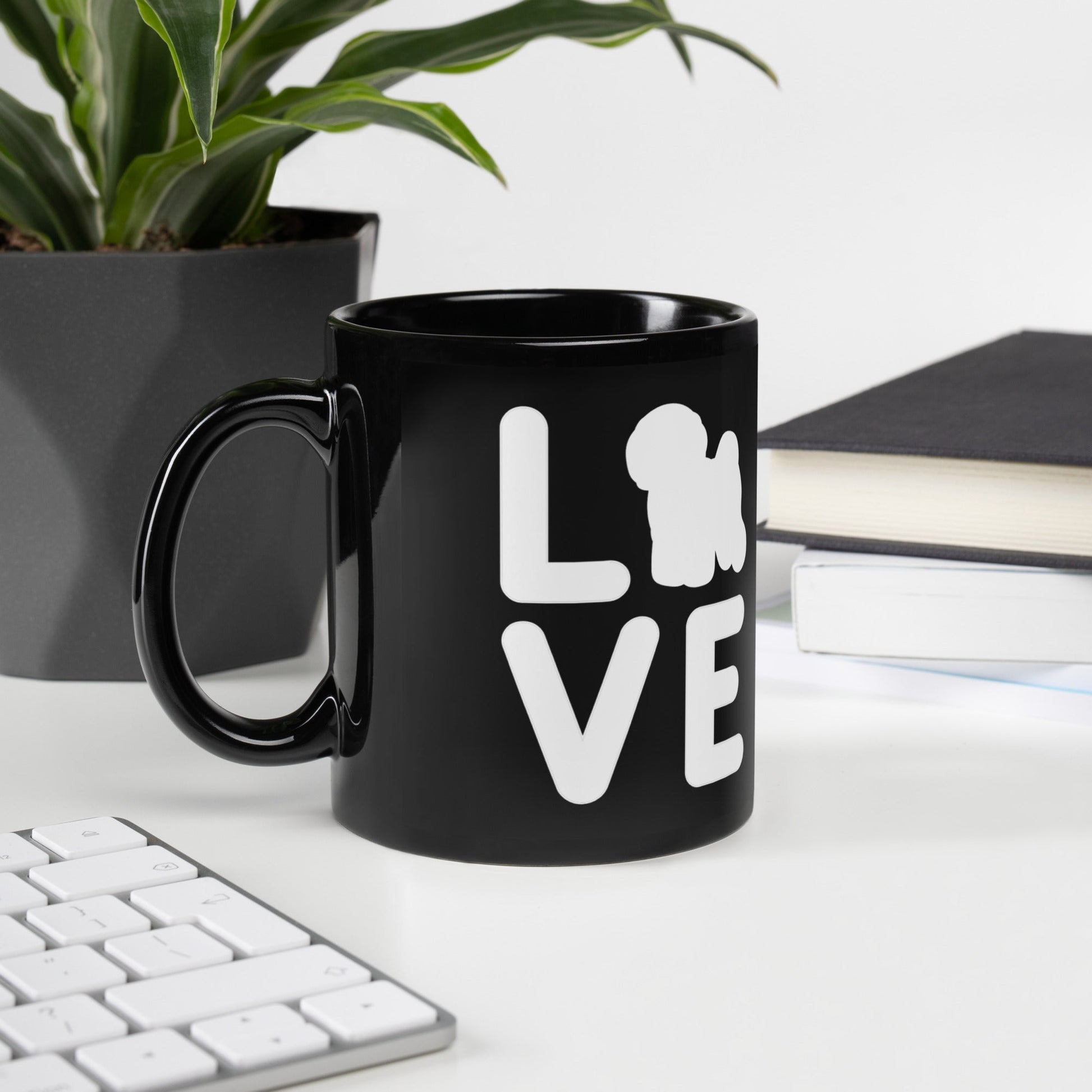 “Glossy black mug with white ‘Bichon Frise Love’ silhouette design – perfect Valentine’s Day gift for dog lovers, romantic and stylish drinkware for Bichon Frise owners and beyond.”