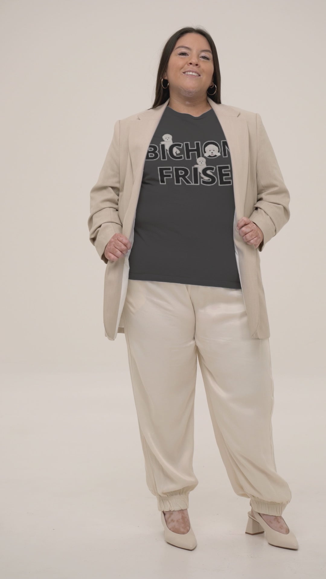 "Unisex Bichon Frise T-shirt with happy dog illustration and playful text – unique gift for Bichon Frise lovers and dog enthusiasts"
Video