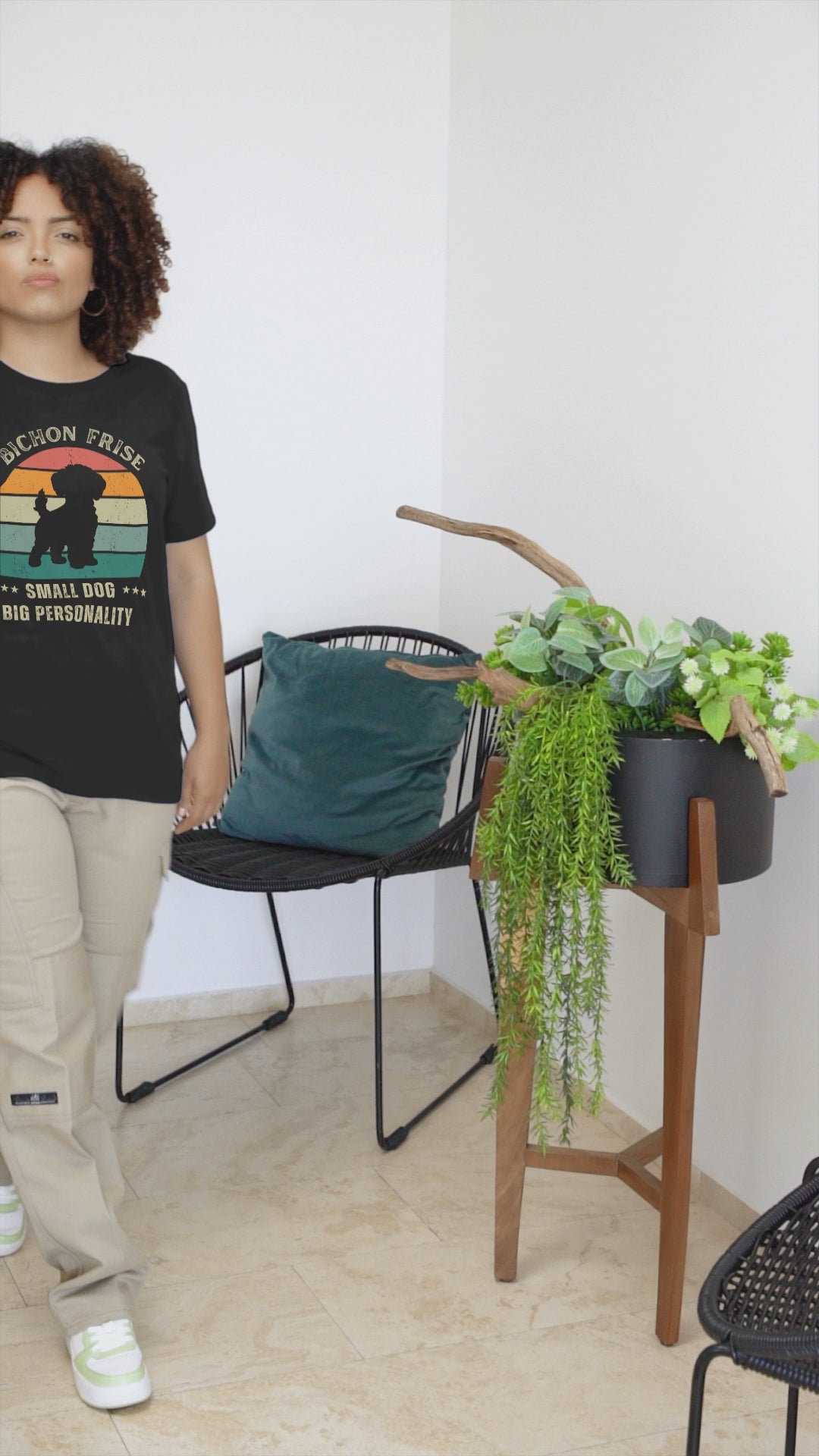 Unisex Bichon Frise T-Shirt for Dog Owners: "Small Dog, Big Personality"