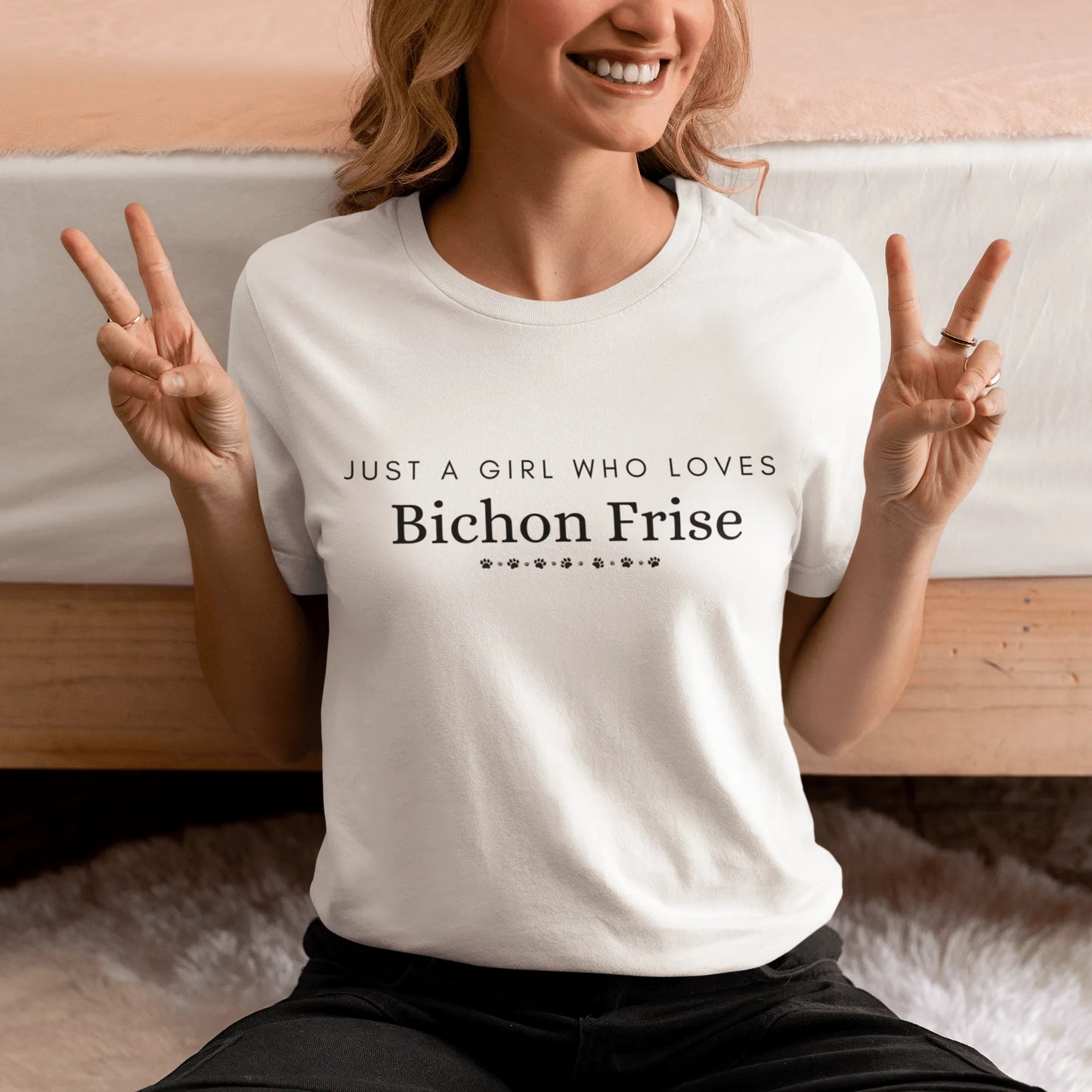 "Just A Girl Who Loves Bichon Frise"-Unisex Bichon Frise T-Shirt for Dog Owners