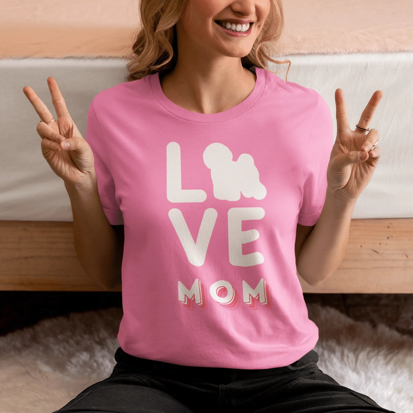 "Love Mom"-Unisex Bichon Frise T-Shirt for Dog Owners