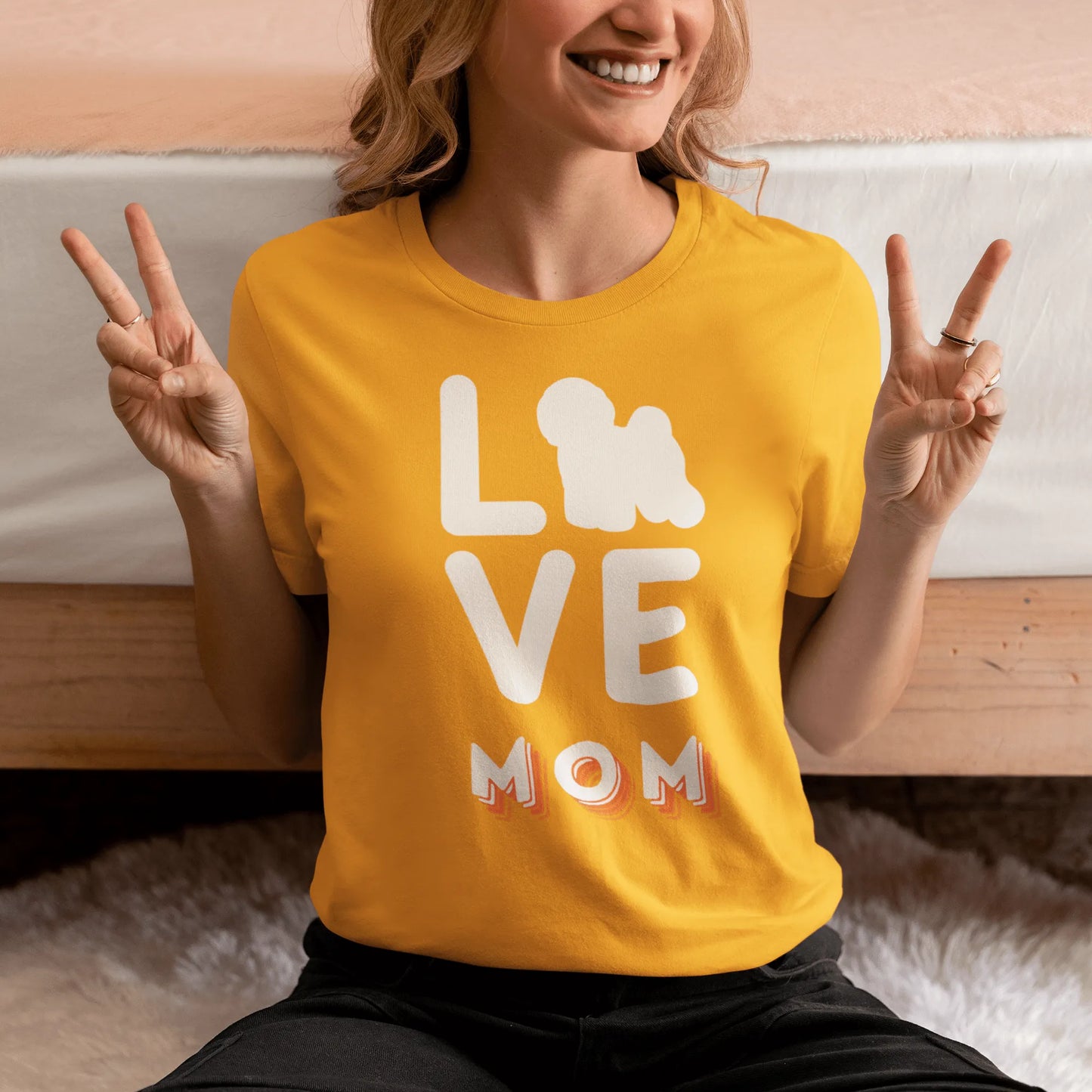 "Love Mom"-Unisex Bichon Frise T-Shirt for Dog Owners